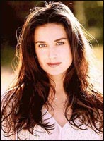 Demi  Moore (Demi  Moore  Kimdir? - Hakkında - Hayatı)