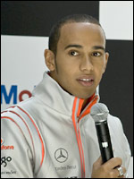 Lewis  Hamilton (Lewis  Hamilton  Kimdir? - Hakkında - Hayatı)