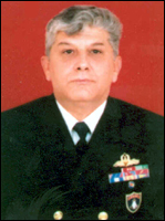 Oramiral Yener  Karahanoğlu (Oramiral Yener  Karahanoğlu  Kimdir? - Hakkında - Hayatı)