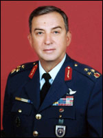 Orgeneral Hasan  Aksay (Orgeneral Hasan  Aksay  Kimdir? - Hakkında - Hayatı)