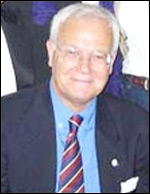 Prof. Dr. Erdoğan  Teziç (Prof. Dr. Erdoğan  Teziç  Kimdir? - Hakkında - Hayatı)