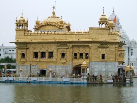 Amristar Tapınağı-Golden Temple