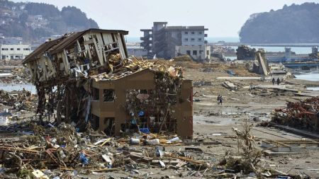 Japonya resmi açıklamaları Twitter'la yapacak