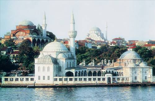 Şemsi Paşa Camii - Kuşkonmaz cami sırrı