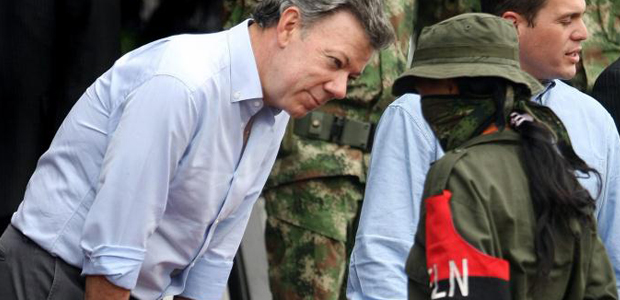Kolombiya'da terör örgütü devletle barıştı