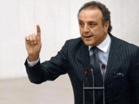 'Neden Türk varlığına armağan oluyum?'