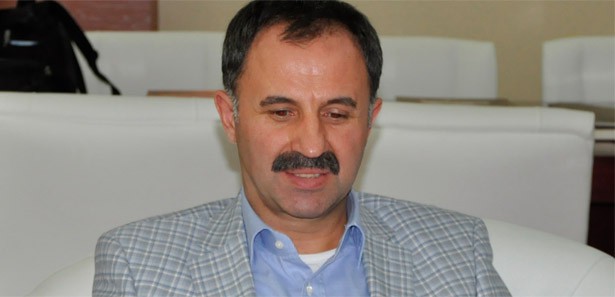 İşadamından eğitime 1 milyon liralık yardım