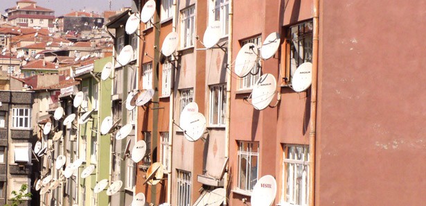 Çanak antenlere balkon yasağı geliyor 