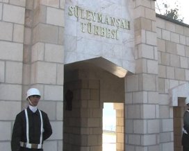 Şanlıurfa´dan Suriye´ye giden asker /VİDEO