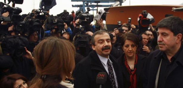 Öcalan'ın mektubunu Kandil'e o götürdü