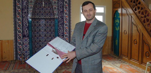 İmam ile cemaat 'demir' yüzünden küstü