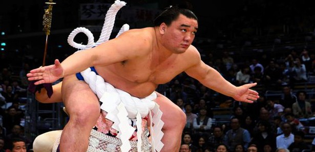 Ünlü sumo güreşçisi hayatını kaybetti 