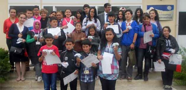 Çocuk Üniversitesi ilk diplomaları verdi