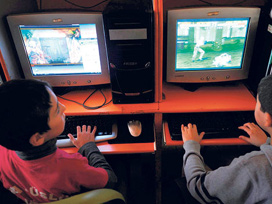 ´Çocukları internet kafeden kurtaracak´