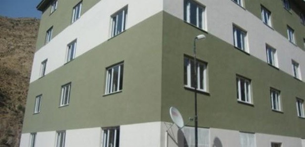 Öğretmenler konforlu lojmanlarda mutlu