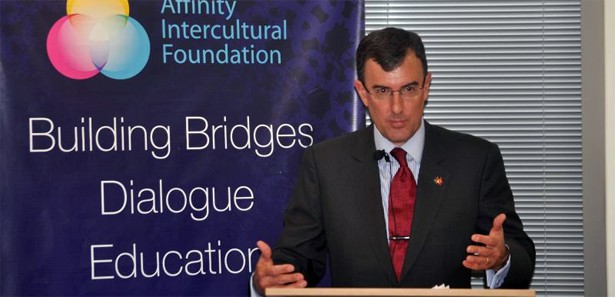 ''İslam ve demokrasi bir arada yaşayabilir'' 