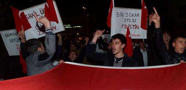 İsrail Ankara Büyükelçiliği önünde protesto 