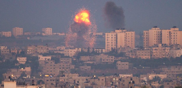 İsrail resmen tehdit etti: Bombalarız! 