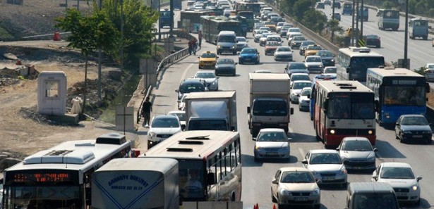 İstanbul'da yola çıkacaklara önemli uyarı! 