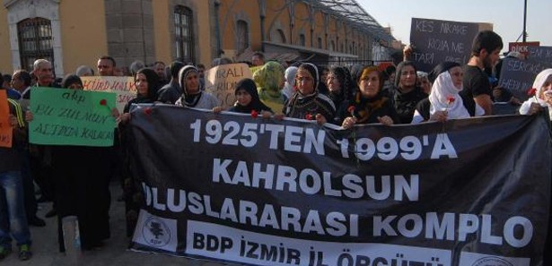 İzmir'de BDp'lilerden Öcalan açıklaması 