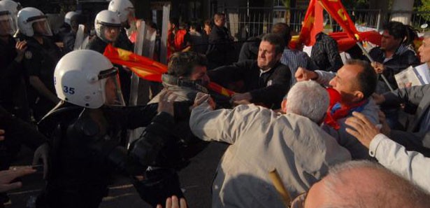 İzmir'de Ermeni meydan muharebesi 