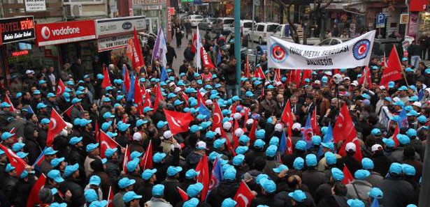 1500 işçi Ankara için yollarda