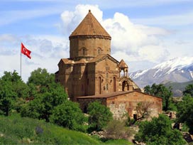 3 bin Ermeni ayin için Akdamar'a geliyor 
