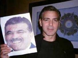 3 liderin hangisi Clooney'e benziyor? 