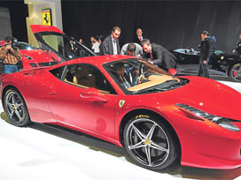 5 adet Ferrari, 5 adet Maserati satıldı 