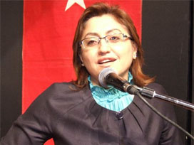 AK Parti'li Şahin: Hesabı biz kadınlar bozacağız 