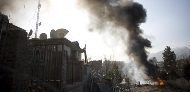 Afganistan'da intihar saldırısı: 5 ölü 
