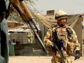 Afganistan'da ölen yabancı asker sayısı 700 oldu