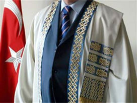 Afyon Kocatepe akademisyen alacak