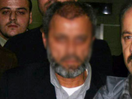 Akyazı'da 4 kişiyi katleden 'amca' çıktı