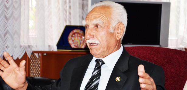 Alevi dedesinden kulaklara küpe olacak uyarı