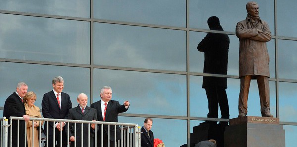 Alex Ferguson'un heykeli dikildi! 