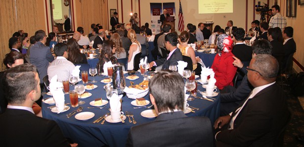 Amerikalı Türklerden ABD Kongresi'nde iftar 