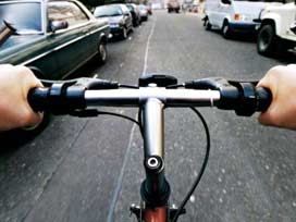 Ana caddede bisiklet sürme yasağı 