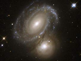 Andromeda iki galaksinin çarpışmasından doğmuş
