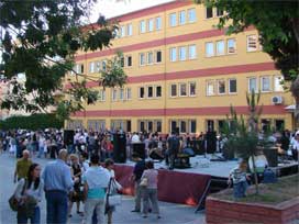 Ankara Valisi'nden okullara gürültü uyarısı 