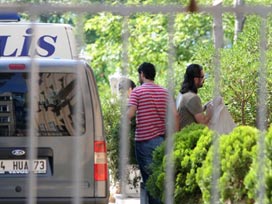 Ankara'da 'özel hayatı ihlal' araması