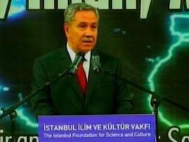 Arınç: Bediüzzaman tek partinin zulmüne uğradı 