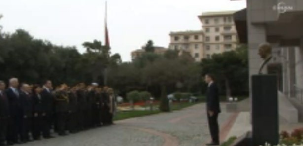 Atatürk Azerbaycan'da da anıldı 