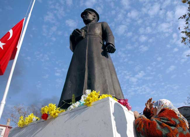 Atatürk Makedonya'da da anıldı 