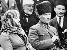 Atatürk halifeliği Said Nursi'ye mi önerdi? 