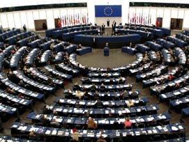 Avrupa Parlamentosu ´Laiklik´ten vazgeçti 