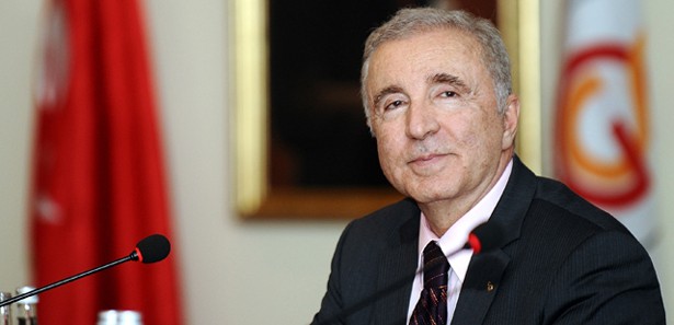 Aysal'dan üniversite binasıyla ilgili açıklama