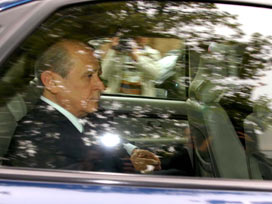 Bahçeli'nin konvoyunda kaza: 8 polis yaralı