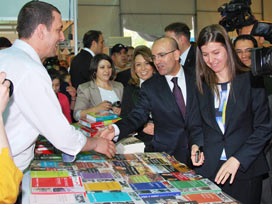 Bakan Şimşek, Malatya Kitap Fuarı´nda