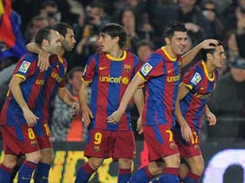 Barcelona kaçıyor Real kovalıyor 